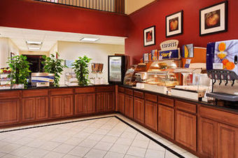 Holiday Inn Express Hotel & Suites Knoxville-north-i-75 Exit 112