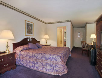 Howard Johnson Hotel - Middletown