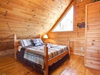 Cove Creek Lodge Cabin