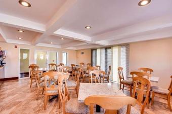 Hotel Rodeway Inn Near Busch Gardens Africa