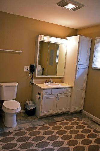 Apartamento Yellowstone Condos & Suites