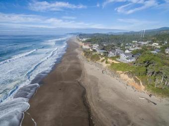 Domo Beach House 255