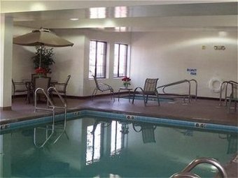 Hotel Holiday Inn Express Denver Int L Airport