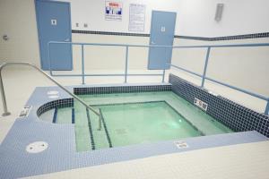 Coast Lethbridge Hotel