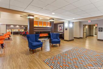 Hotel Hampton Inn & Suites Merced