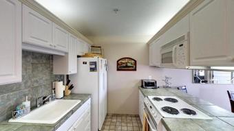 Sweetbriar E5 Condo - 2br/2ba