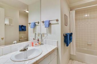 Sweetbriar Lakefront 3 - 3br/2.5ba