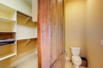 Lakeway Luxury Marina Getaway