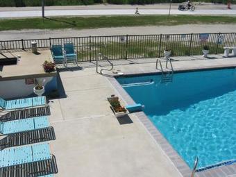 Motel Le Boot Oceanfront Suites