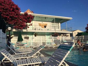 Hotel Eden Roc Motel