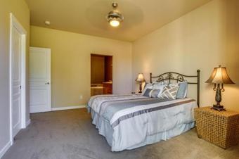 Eagle Crest Family Retreat