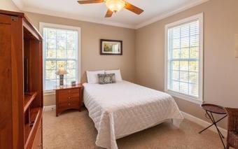 110 Blue Crab Loop East