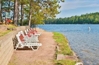 Cottage 8 - Hiller's Pine Haven