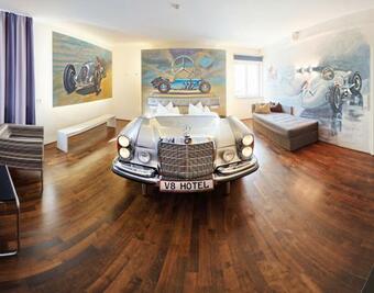 V8 Hotel Classic Motorworld Region Stuttgart
