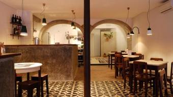 Hostal Cacilhas Guest House