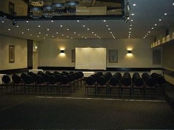 Hotel Crest On Barkly