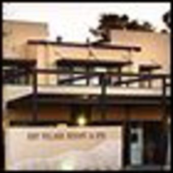 Hotel Bay Village Resort & Spa