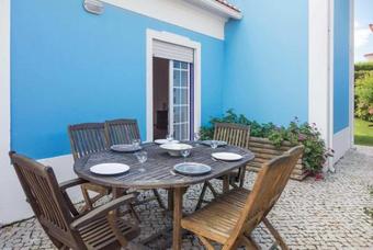 Ferrel Villa Sleeps 6 Wifi