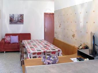 Apartamento Locazione Turistica Casa Irene (ldc266)