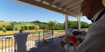 Bed & Breakfast Villa Resort Tre Castelli