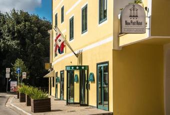 New Petit Hotel