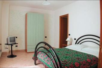 San Feliciano Apartment Sleeps 4 Wifi