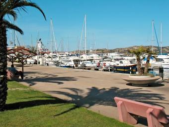 Locazione Turistica Villa Rei (pau222)