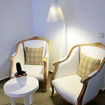 Hotel White Suites Resort