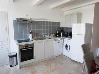 House Ille De Re Raffinement Pour Cette Maison De Centre Village Avec Jardin Clos Ars En Re 6/8personnes