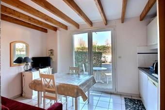 Pavillon Dans R�sidence Avec Piscine-2887