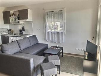 Pavillon Dans R�sidence R�cente 8 Personnes