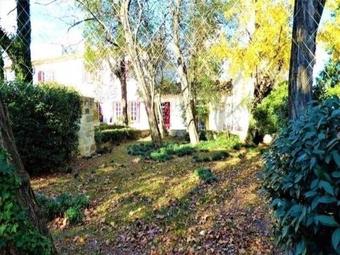 Apartment En Camargue , G�te 100 M2 Avec Piscine Spa Et Parc