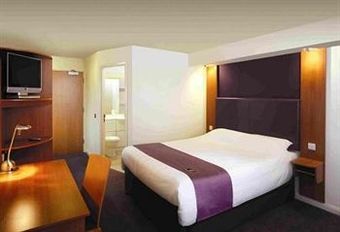 Hotel Manchester Airport Runger Lane South Premier Inn