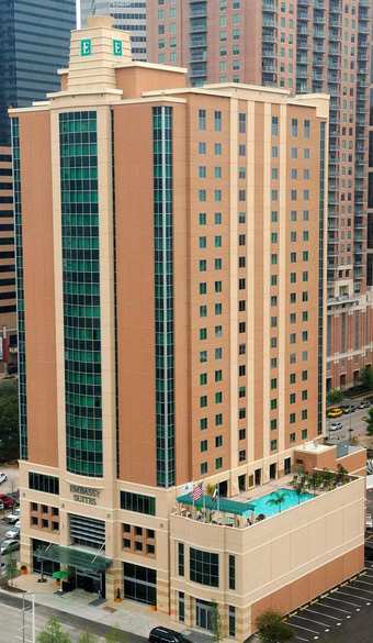 Hotel Embassy Suites Houston Downtown
