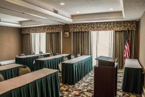 Hotel Comfort Suites