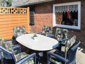 Ferienhaus Wingst 127s