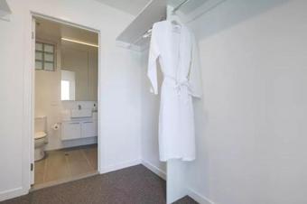 Rosebud Waterfront Apartments