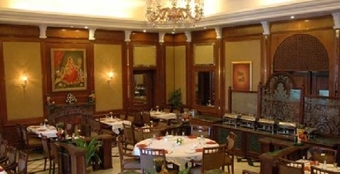 Hotel The Lalit Traveller