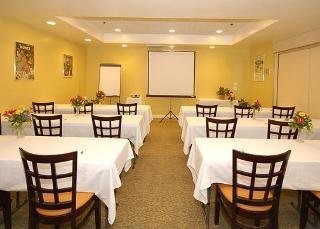 Hotel Country Inn And Suites By Radisson, John Wayne Airport