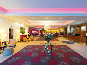 Hotel Holiday Inn City