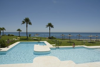 Apartamentos Casares Del Mar Luxury