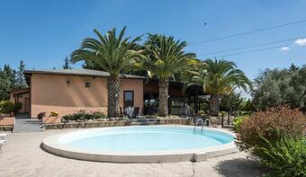 Happy Village & Camping