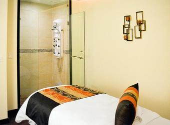 Hotel Coral And Marina