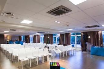 Hotel Kyriad Parc Des Expositions - Roissy Cdg