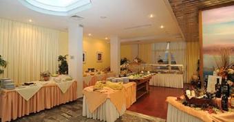 Hotel Tylissos Beach