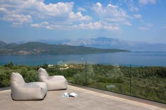 Rachi Sea View Villas