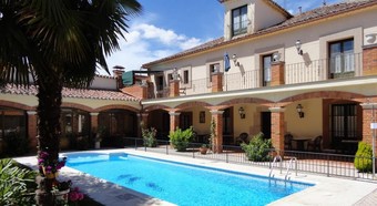 Hotel Palacio De Monfarracinos