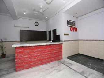 Hotel Oyo 19898 Royal Paradise