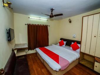 Oyo 16947 Hotel Banjara