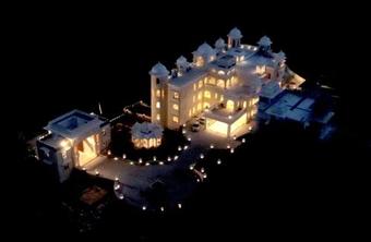 Hotel The Everest Hill Resort